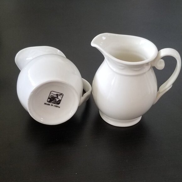 2 Pitchers Small With Lovely Raised Scroll Border Design - Picture 3 of 4